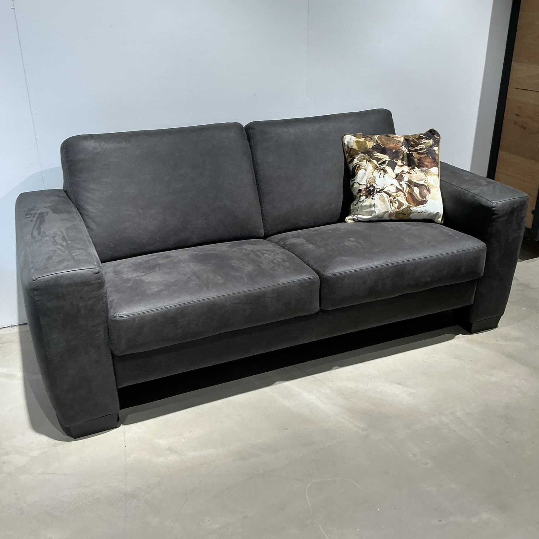 Showroommodel Bank Otis