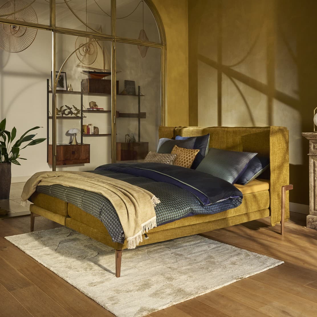 M line Element Vivid Bed - 1