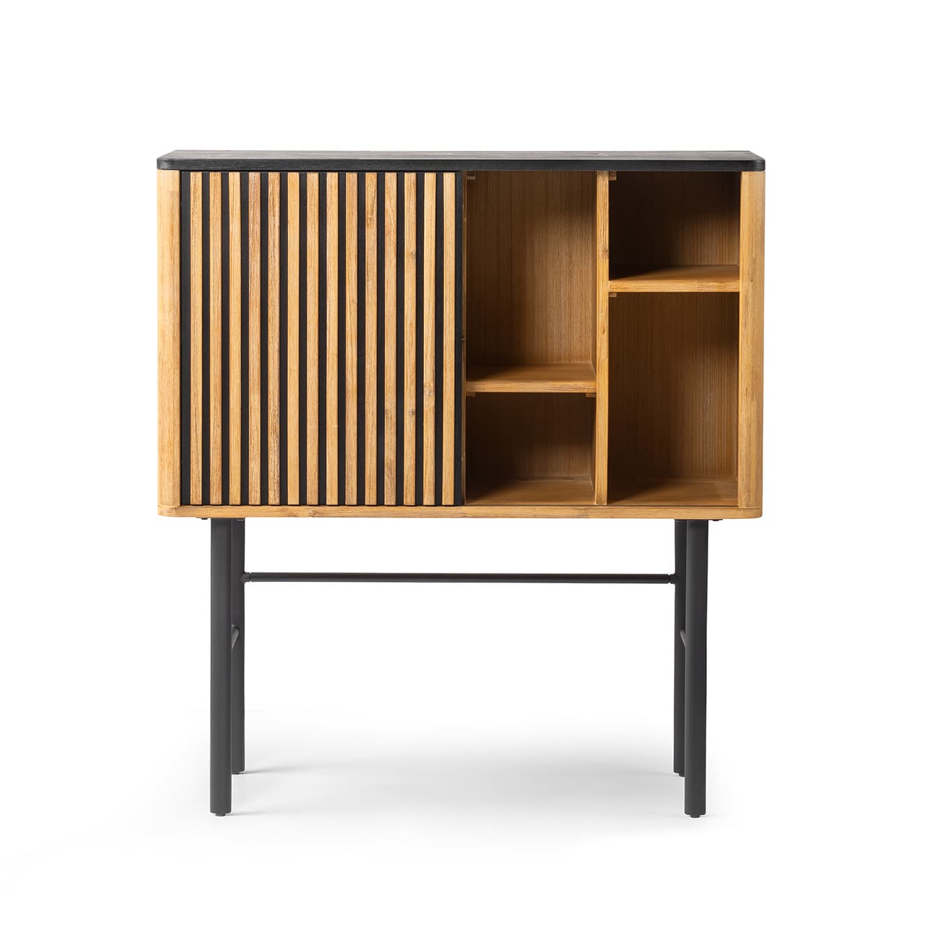 Larvik highboard